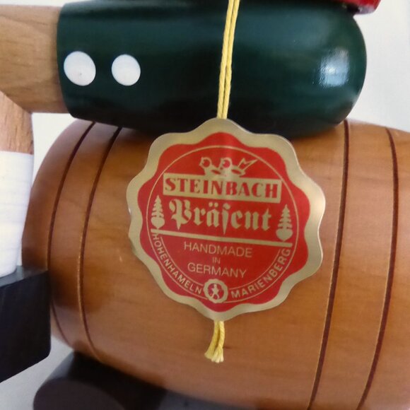 NEW 14” STEINBACH GERMANY OKTOBERFEST MUSIC BOX WOOD SMOKER BEER BARREL - Picture 15 of 16